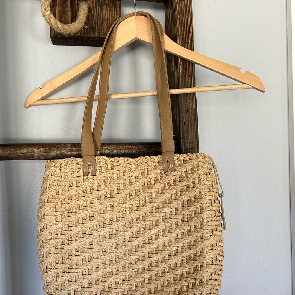 Coastal Woven Purse